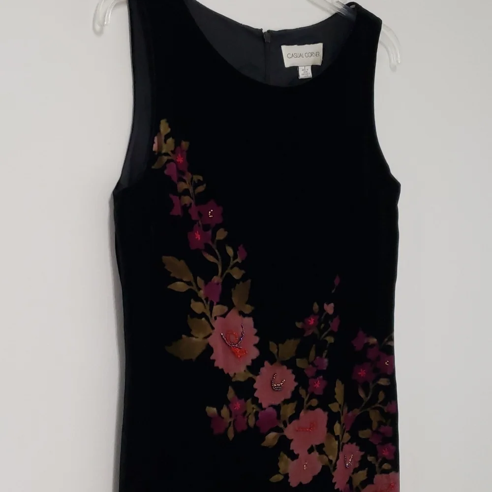 Vintage sleeveless‎ black velvet midi dress